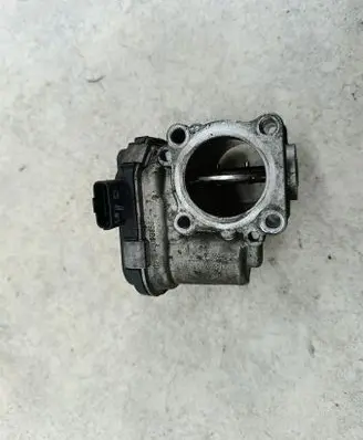 Ford Focus Throttle body valve 9673534480