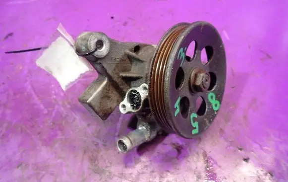 Honda Civic Power steering pump