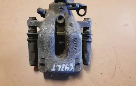 Citroen C4 I Rear brake caliper