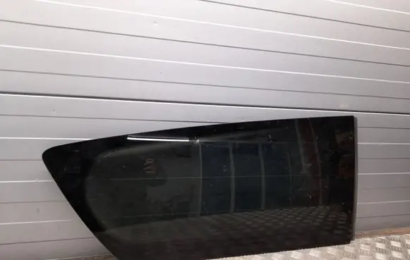 Chrysler Pacifica Rear side window 68238494AC