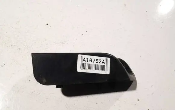 Toyota Yaris Fuel tank opening switch 