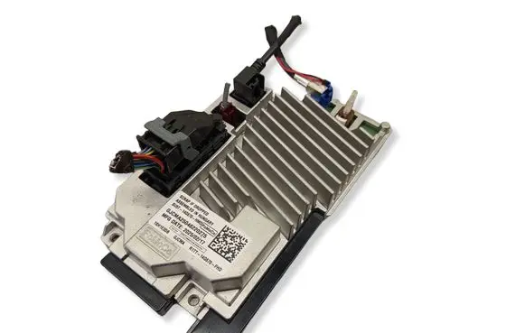 Ford Puma GPS navigation control unit/module R1TT14G670FHD SU5T14G670HMD A25046220275
