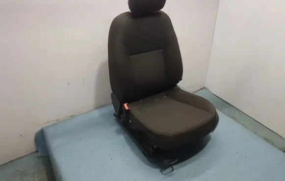Opel Insignia A Front driver seat 