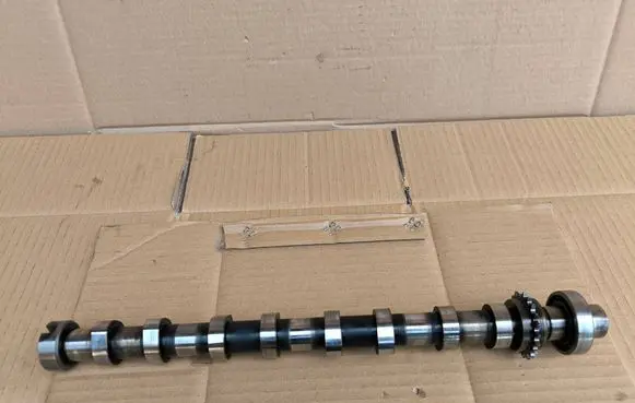 Ford Focus Camshaft 9812647280