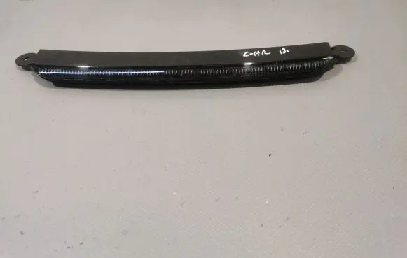 Toyota C-HR I Third/center stoplight 81570F4010