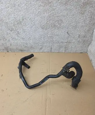 Volkswagen PASSAT B8 Engine coolant pipe/hose 04L121064T
