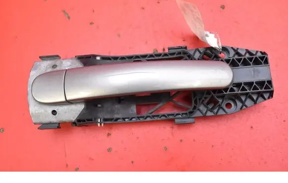 Skoda Yeti (5L) Rear door exterior handle 3T0837885E