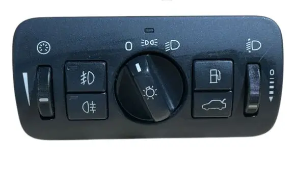Volvo XC70 Light switch 30739415 04066302