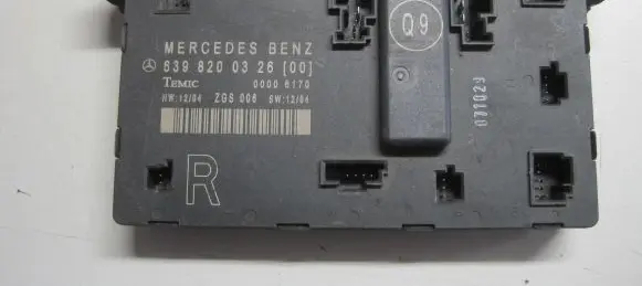 Mercedes-Benz Vito Viano W639 Door control unit/module 6398200326