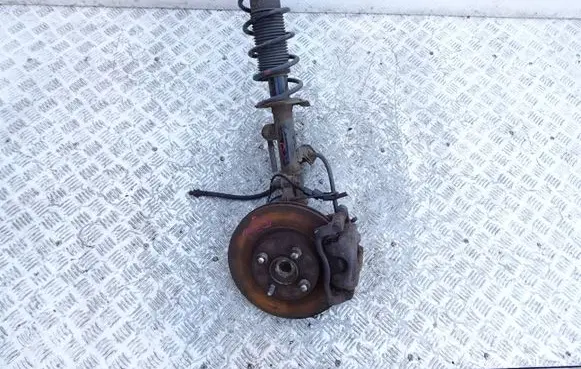 Front wheel hub spindle knuckle