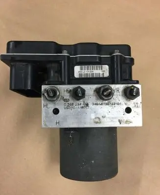 BMW 5 E60 E61 ABS Pump 6758743