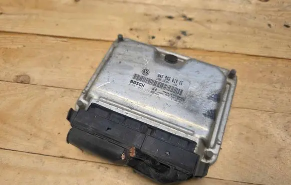 Skoda Roomster (5J) Engine control unit/module 045906019CE