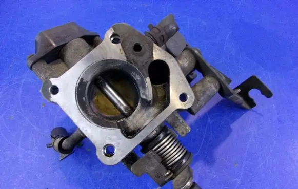 KIA Rio Throttle body valve 0K24718911