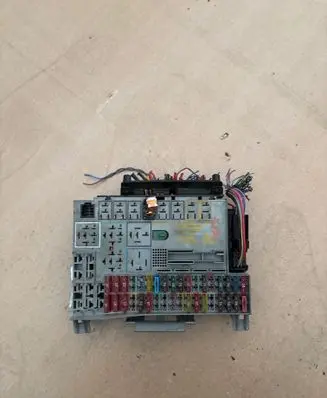 Opel Vectra B Fuse box set 90589966