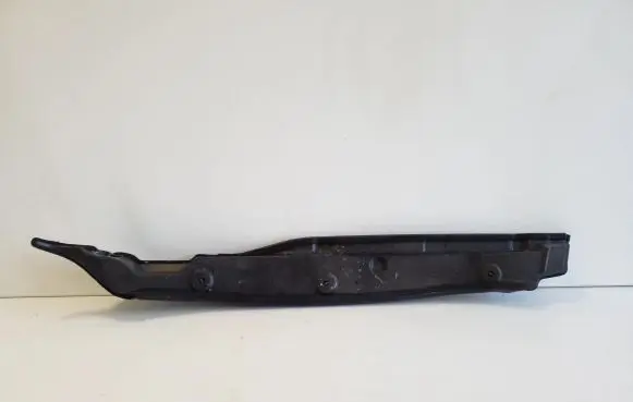Lexus CT 200H Fender end trim 5382876010