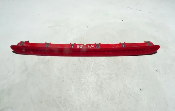 Volkswagen PASSAT B8 Third/center stoplight 3G9945087A