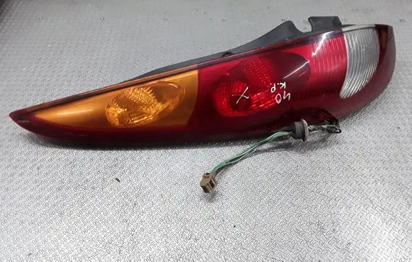 Nissan Almera Tino Rear/tail lights