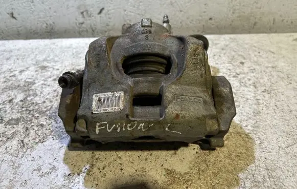 Ford Fusion II Front brake caliper DG9C2011A T0833 DG9C2B302A