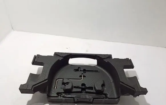 BMW X4M F98 Tool set 7440140