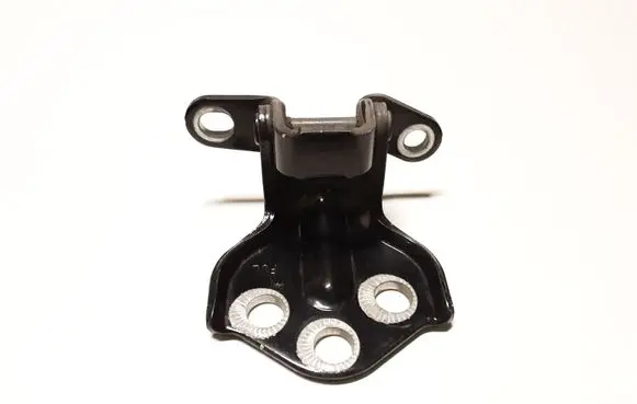 SsangYong Actyon Rear door lower hinge FUL Y200