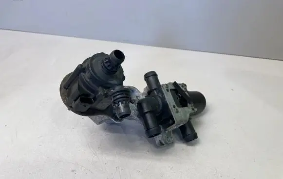 BMW 5 F10 F11 Electric auxiliary coolant/water pump 8511748 11538511748
