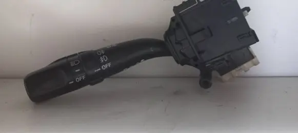 Toyota Avensis Verso Indicator stalk 44020