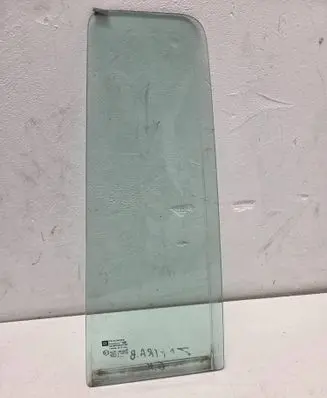 Opel Zafira B Rear vent window glass AS2M3236DOT682 E000199 43R001582