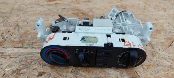 Nissan Almera N16 Climate control unit GGGGG