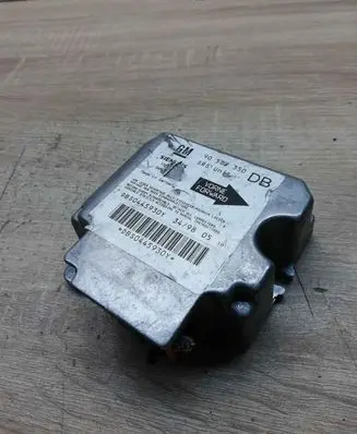 Opel Vectra B Airbag control unit/module 90569350 DBS0445930Y