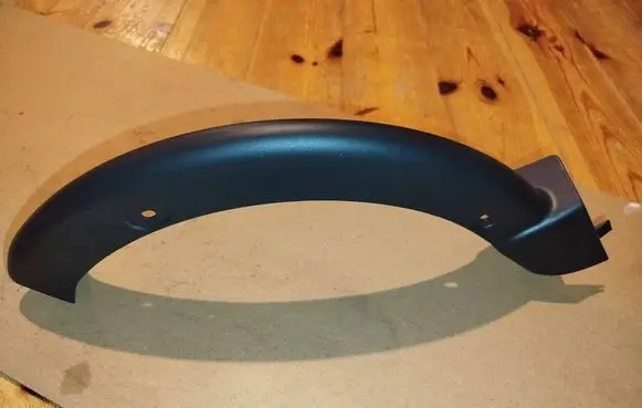 Tailgate/trunk/boot hinge