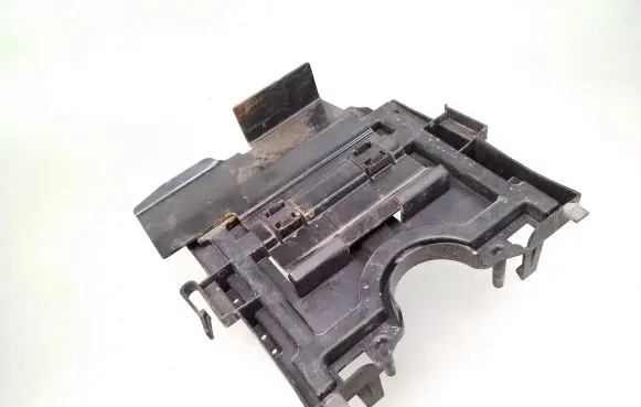 Opel Corsa E Engine control unit holder 13472624
