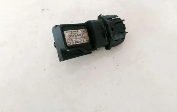 Renault Megane II Air pressure sensor 0281002573 8200194432