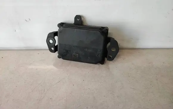 Lexus UX Distronic sensor radar 8821033120