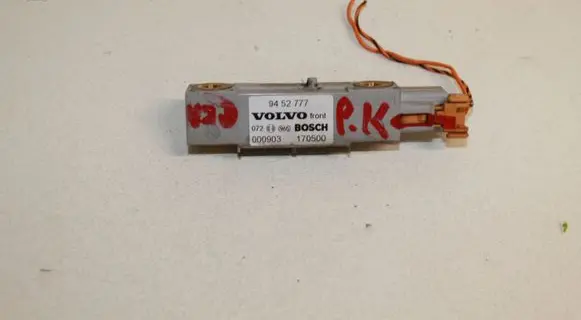 Volvo V70 Airbag deployment crash/impact sensor 9452777 000903 170500