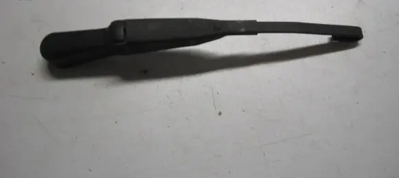 Opel Frontera B Rear wiper blade arm 9663