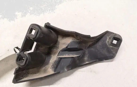Volvo V70 Rear bumper mounting bracket 08693385