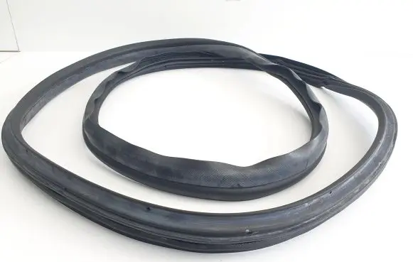 Ford Transit Courier Sliding door rubber seal 