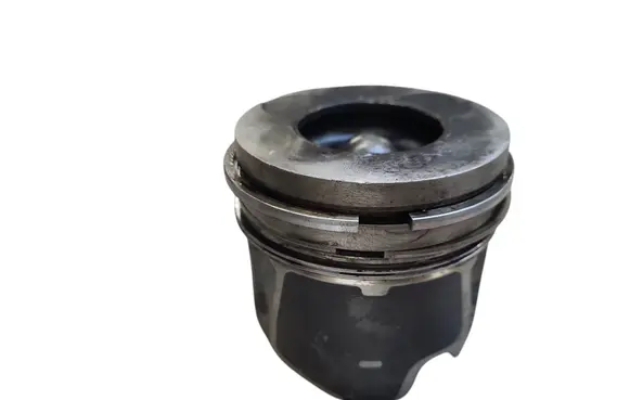 Ford Kuga I Piston 