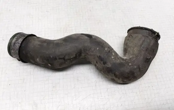 Audi A4 S4 B6 8E 8H Intercooler hose/pipe