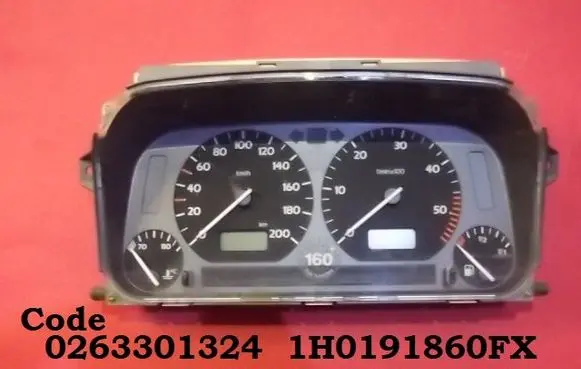 Volkswagen Golf III Speedometer (instrument cluster) 0263301324 1H0191860FX