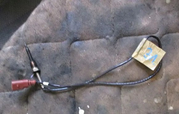 Volkswagen Transporter - Caravelle T6 Lambda probe sensor 04L906088KQ