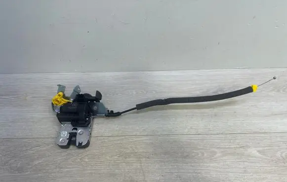 Porsche Cayenne (9Y0 9Y3) Tailgate/trunk/boot lock/catch/latch PAB827506 4M0827506E