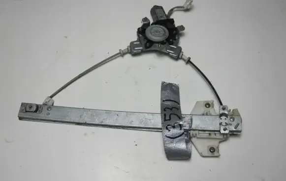 Hyundai Matrix Rear door window regulator with motor 9882017200