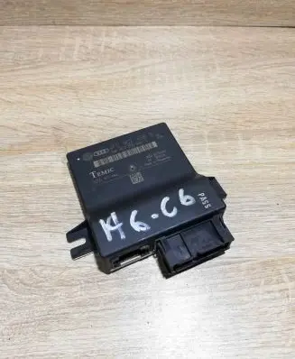 Audi A6 S6 C6 4F Gateway control module 4F0907468B