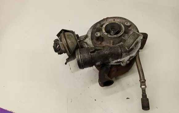 Volvo V50 Turbo 9659667380