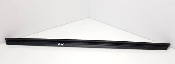 Mercedes-Benz A W176 Rubber seal front coupe door window A1767250265