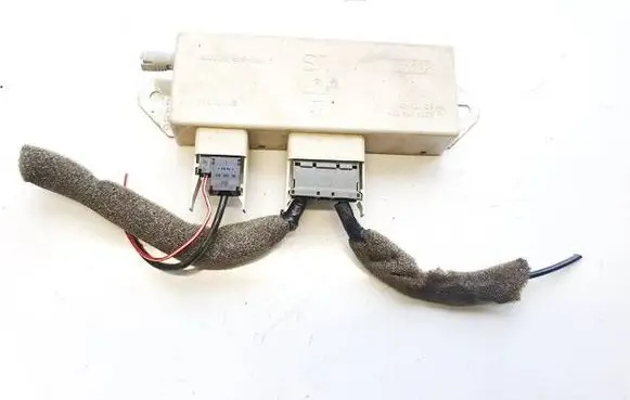 Opel Vectra B Antenna control unit 90462593 921720-001