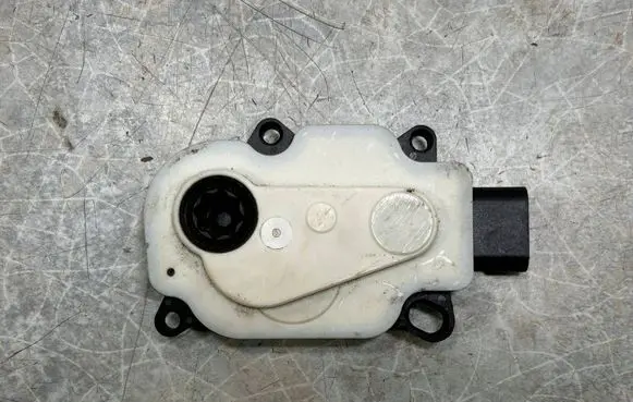 BMW i3 Air flap motor/actuator 7193168