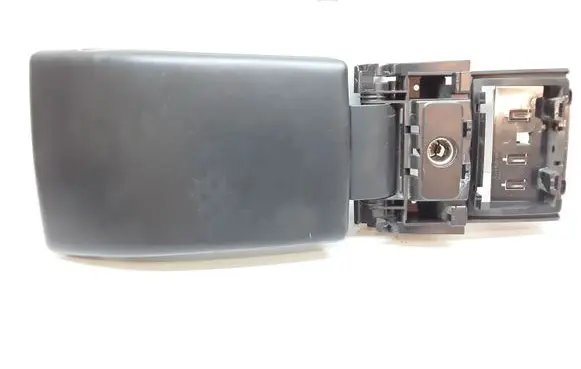 Volvo V70 Armrest 3987052 30715140