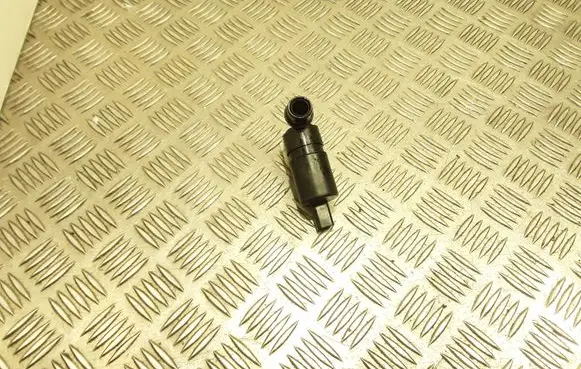 Dacia Sandero Windshield washer spray nozzle 286203634R 286200851R 8200067015